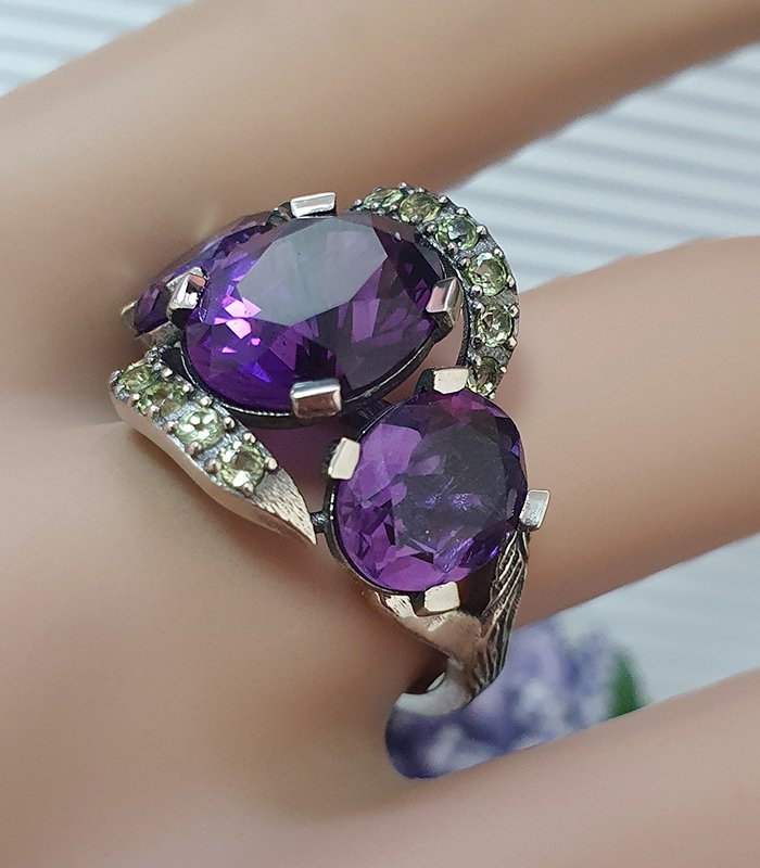 Ювелірна майстерня "Аметист". Каблучка на замовлення